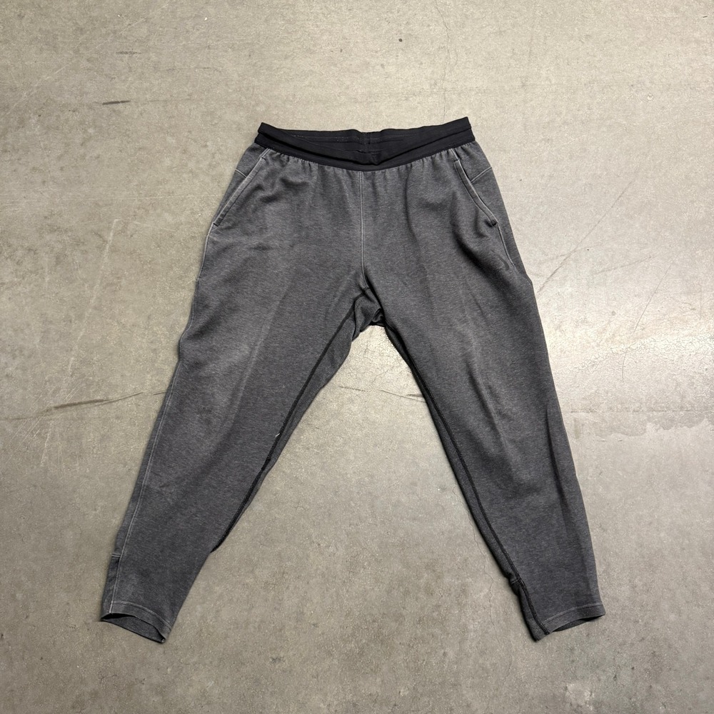 Nike Yoga‎ Dri-FIT Mens Tapered Jogger Pants Charcoal Grey Heather 33x26